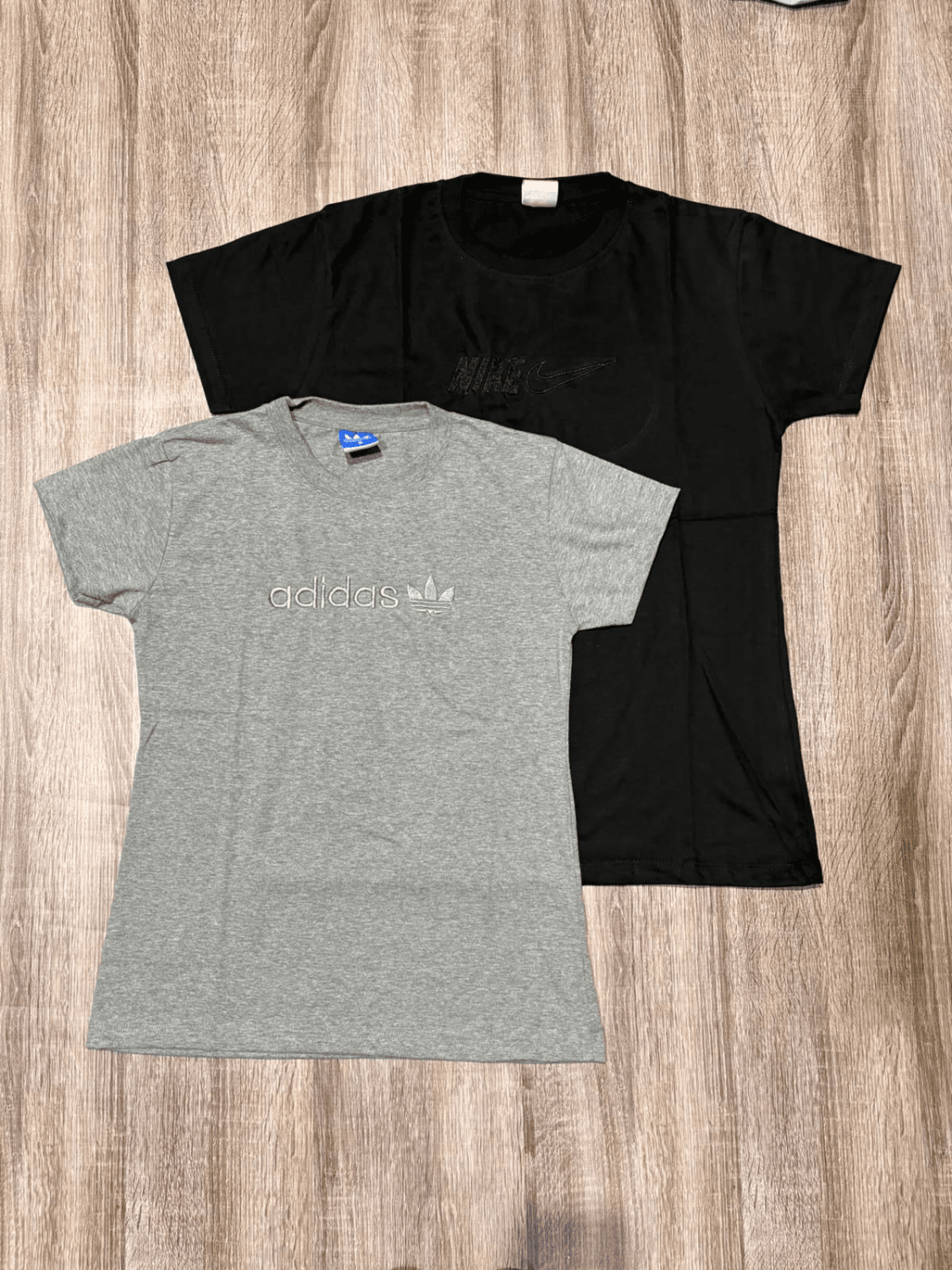 Remera bordada